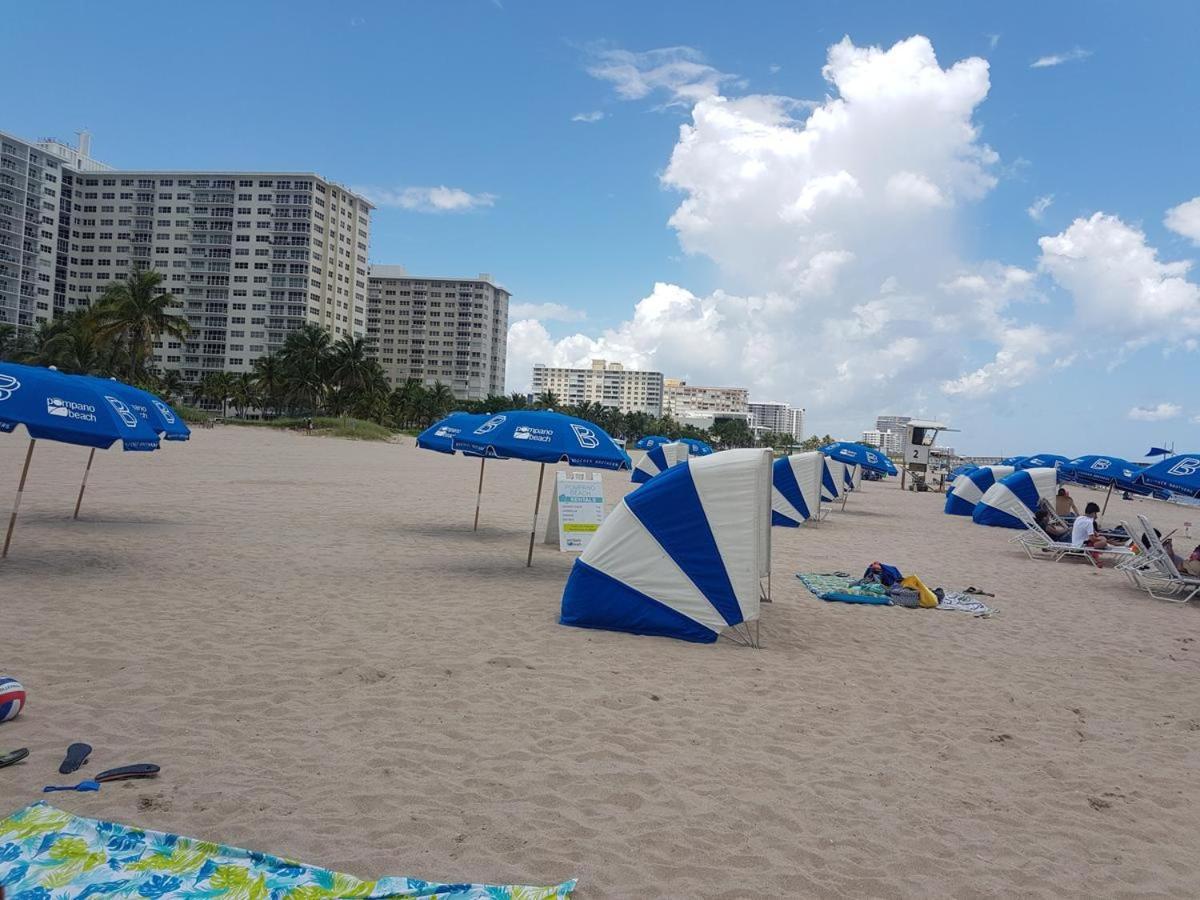 Aloha Escape Pompano Beach Apartment Bagian luar foto