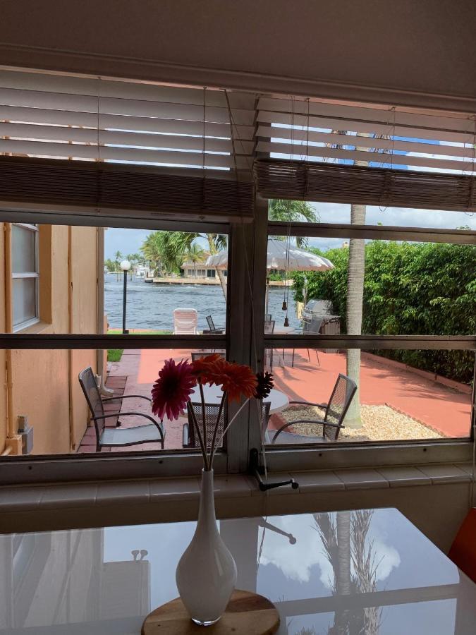 Aloha Escape Pompano Beach Apartment Bagian luar foto