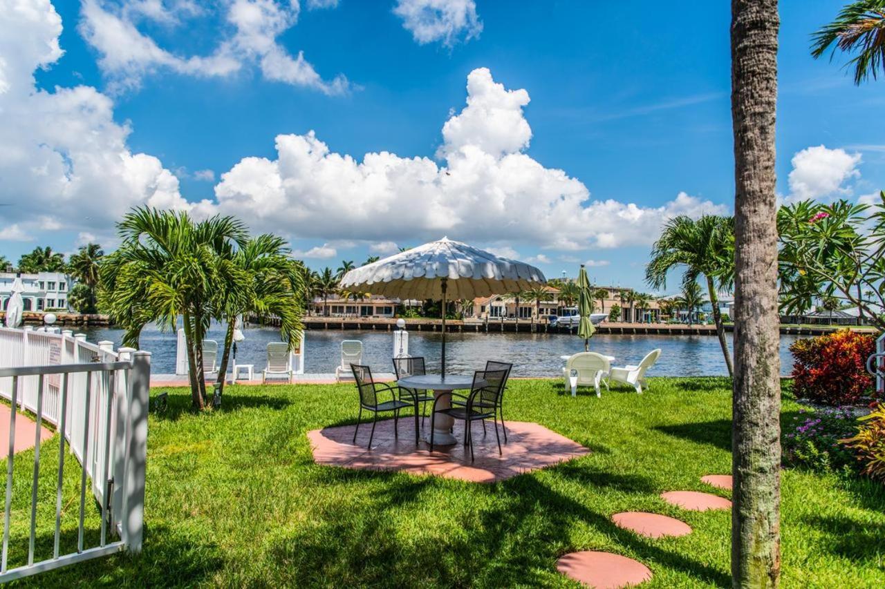 Aloha Escape Pompano Beach Apartment Bagian luar foto