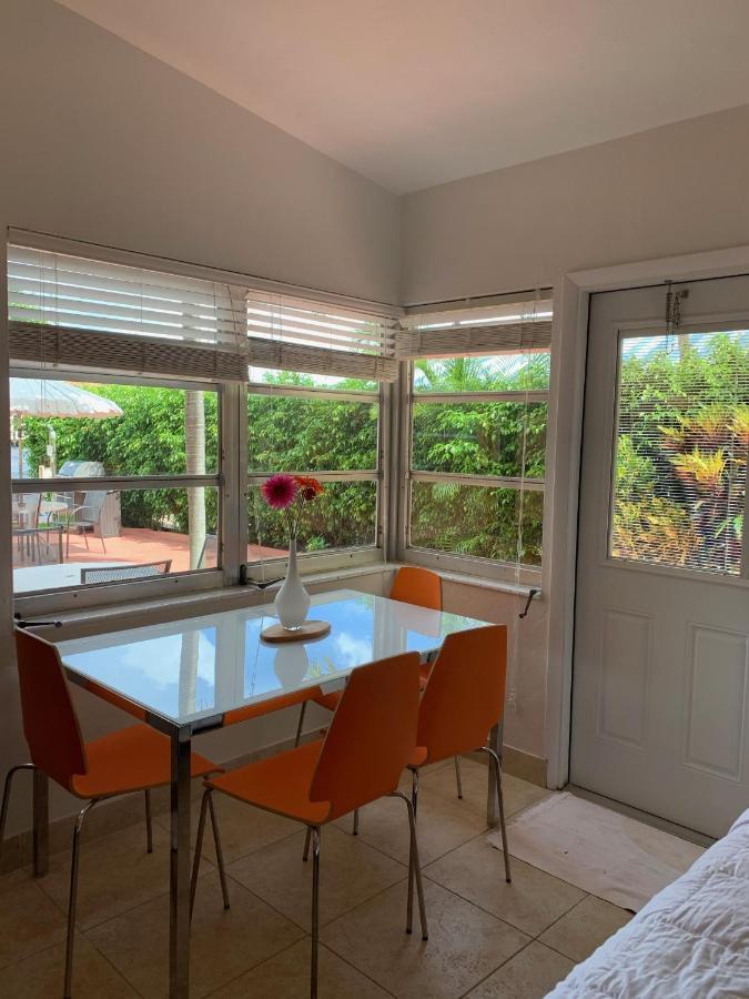 Aloha Escape Pompano Beach Apartment Bagian luar foto