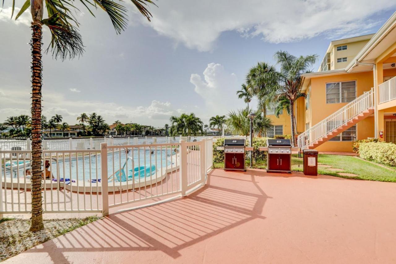 Aloha Escape Pompano Beach Apartment Bagian luar foto