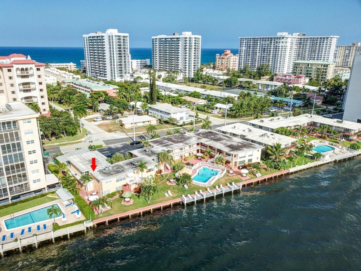 Aloha Escape Pompano Beach Apartment Bagian luar foto